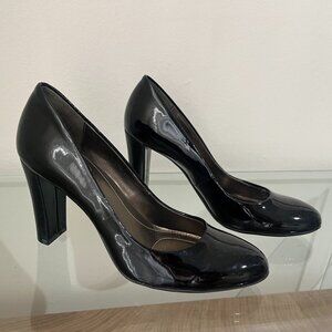 CALVIN KLEIN Cushioned Patent Black Heels Pumps